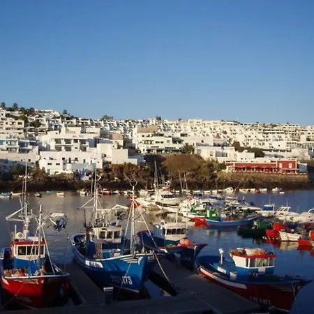 Casa Terrero- A Charming 3 Bedroom - Walking Distance To Restaurants And The Beach Willa
